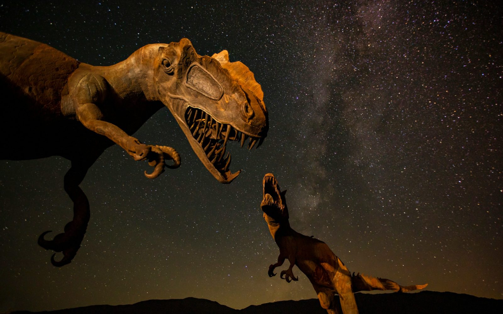 Dinosaurs at Dusk - Planetarium Show